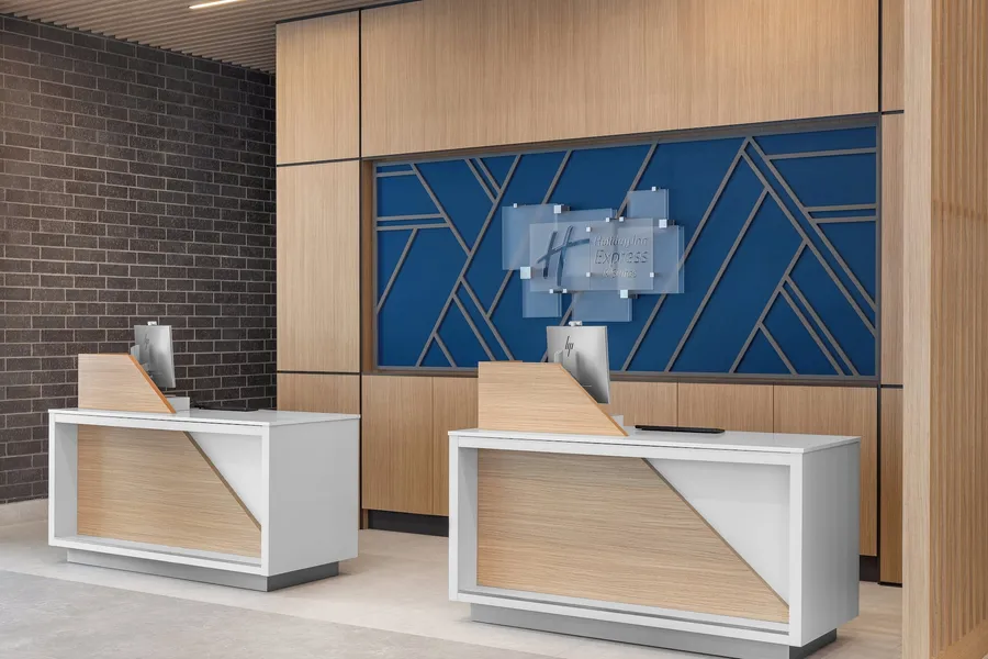 Holiday Inn Express Montreal Airport - St-Laurent by IHG hotel detail image 2