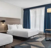 Holiday Inn Express Montreal Airport - St-Laurent by IHG hotel detail image 7