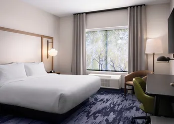Fairfield By Marriott Inn & Suites Cincinnati Oakley hotel thumbnail 5
