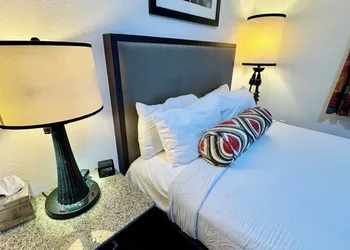 Budget Motel hotel thumbnail 5