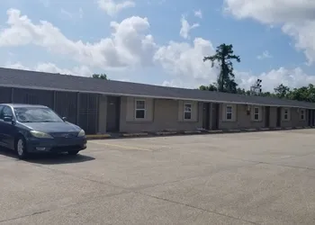 Glenrose Motel hotel thumbnail 6