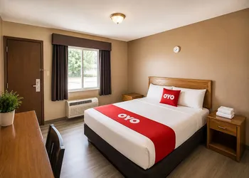Carl's Motel hotel thumbnail 3
