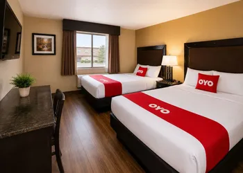 Carl's Motel hotel thumbnail 2
