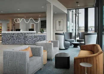 TownePlace Suites by Marriott Paris hotel thumbnail 3