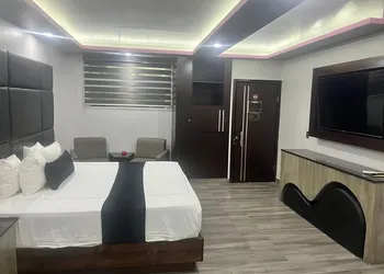 Motel Dubai hotel thumbnail 2