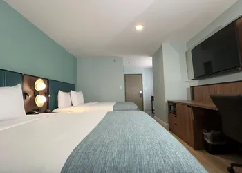 Wingate by Wyndham Farmington NM hotel thumbnail 7