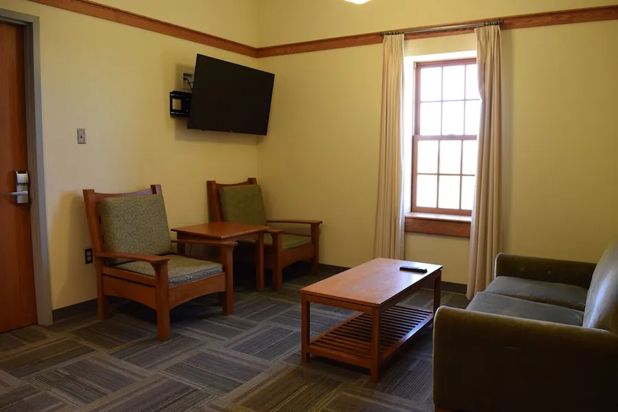 Acadia University hotel detail image 6