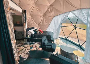 DayDreamer Domes hotel thumbnail 6