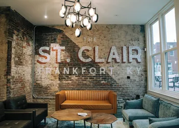 The St. Clair hotel thumbnail 3