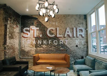 The St. Clair hotel thumbnail 3