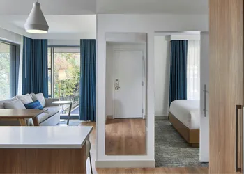 Element by Marriott Atlanta Perimeter Center hotel thumbnail 6