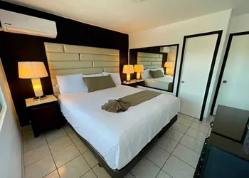 Hotel Guillen hotel thumbnail 6
