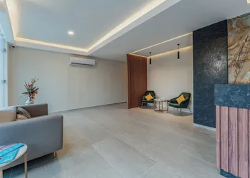 Hotel Chariot hotel thumbnail 6