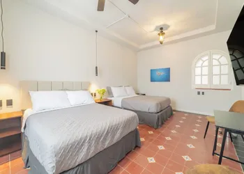 Casa Velasco La Paz hotel thumbnail 6