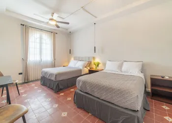Casa Velasco La Paz hotel thumbnail 7