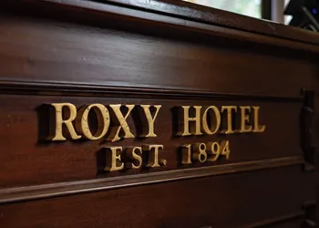 The Roxy Cape Vincent hotel thumbnail 4