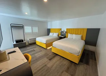 Hotel Rudra - Hollywood hotel thumbnail 4
