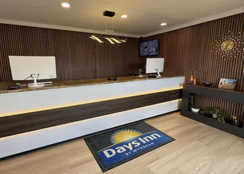 Days Inn by Wyndham Ridgecrest near China Lake Naval Station hotel thumbnail 6