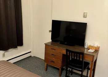 Outlook Motor Hotel hotel thumbnail 4