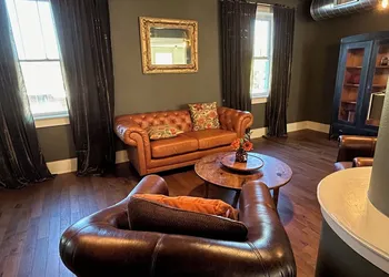 Westphalia Inn hotel thumbnail 4