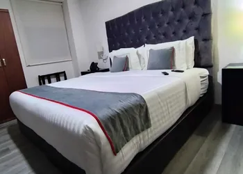 Ragibe 215 hotel thumbnail 2