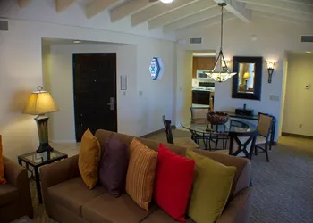 Getaways at Scottsdale Camelback hotel thumbnail 4