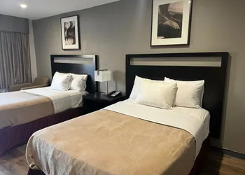 Rodeway Inn El Cajon - San Diego East hotel thumbnail 3