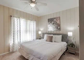 Midtown Cottage Haute on Hannon hotel thumbnail 2