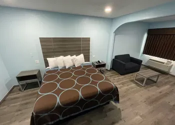 Super Stay Inn Humble IAH East hotel thumbnail 3