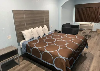 Super Stay Inn Humble IAH East hotel thumbnail 5