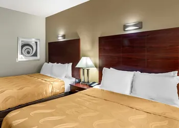 Quality Inn Overland Park Kansas City hotel thumbnail 5