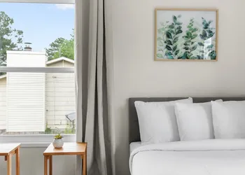 Modern in Magic City 2 Units hotel thumbnail 7