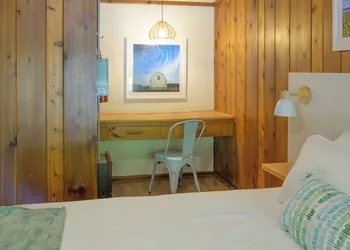 Dune Climb Inn hotel thumbnail 5
