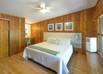 Dune Climb Inn hotel thumbnail 6