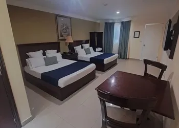 Hotel Confort Plaza hotel thumbnail 3