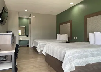 Express Inn - Richey hotel thumbnail 7