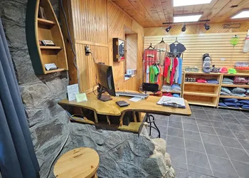 Timber Trail Lodge hotel thumbnail 2