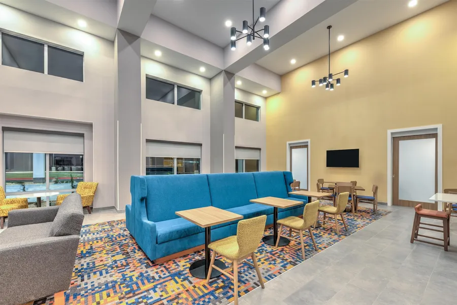 Hampton Inn & Suites Little Rock Airport hotel detail image 2