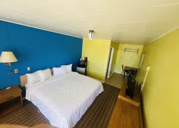 Crown Inn hotel thumbnail 3
