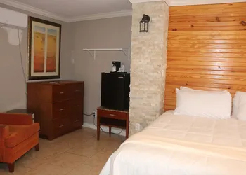 MG INN AND Suites hotel thumbnail 4