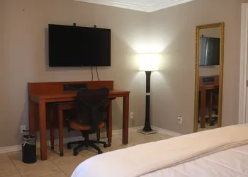 MG INN AND Suites hotel thumbnail 8