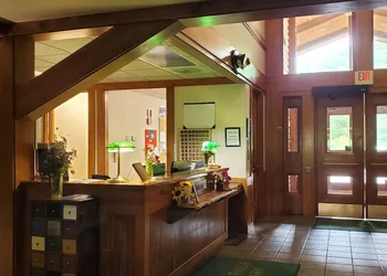 Roaring River State Park hotel thumbnail 5