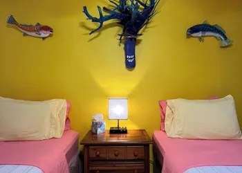 The Poco Loco Lodge hotel thumbnail 3