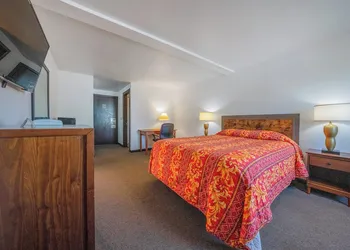 Unicorn Inn by OYO Portland hotel thumbnail 8