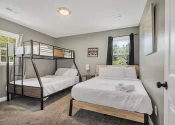 American Retreat hotel thumbnail 5