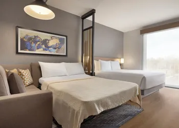 Hyatt Place Windsor hotel thumbnail 4