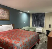 Deluxe Inn hotel detail image 3