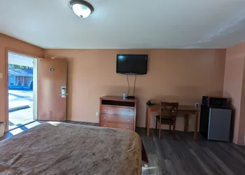 Best Way Inn hotel thumbnail 5