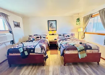 The Lodge at Ute Lake aka Yucca Motel and Cabins hotel thumbnail 8