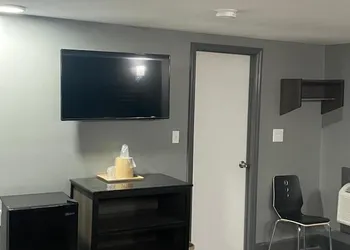 Travelers Rest Motel hotel thumbnail 5